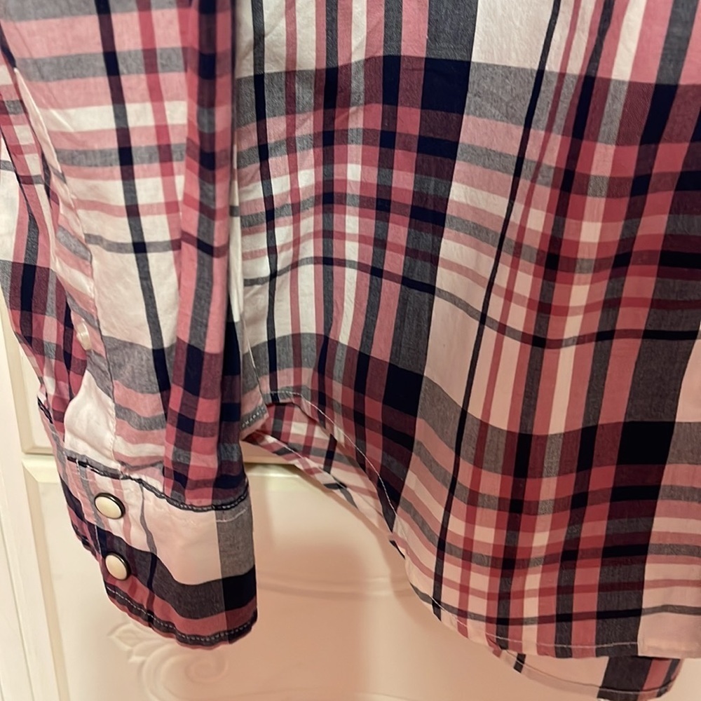 American Eagle outfitters Mens long sleeve shirt size M GUC.. - Picture 3 of 8